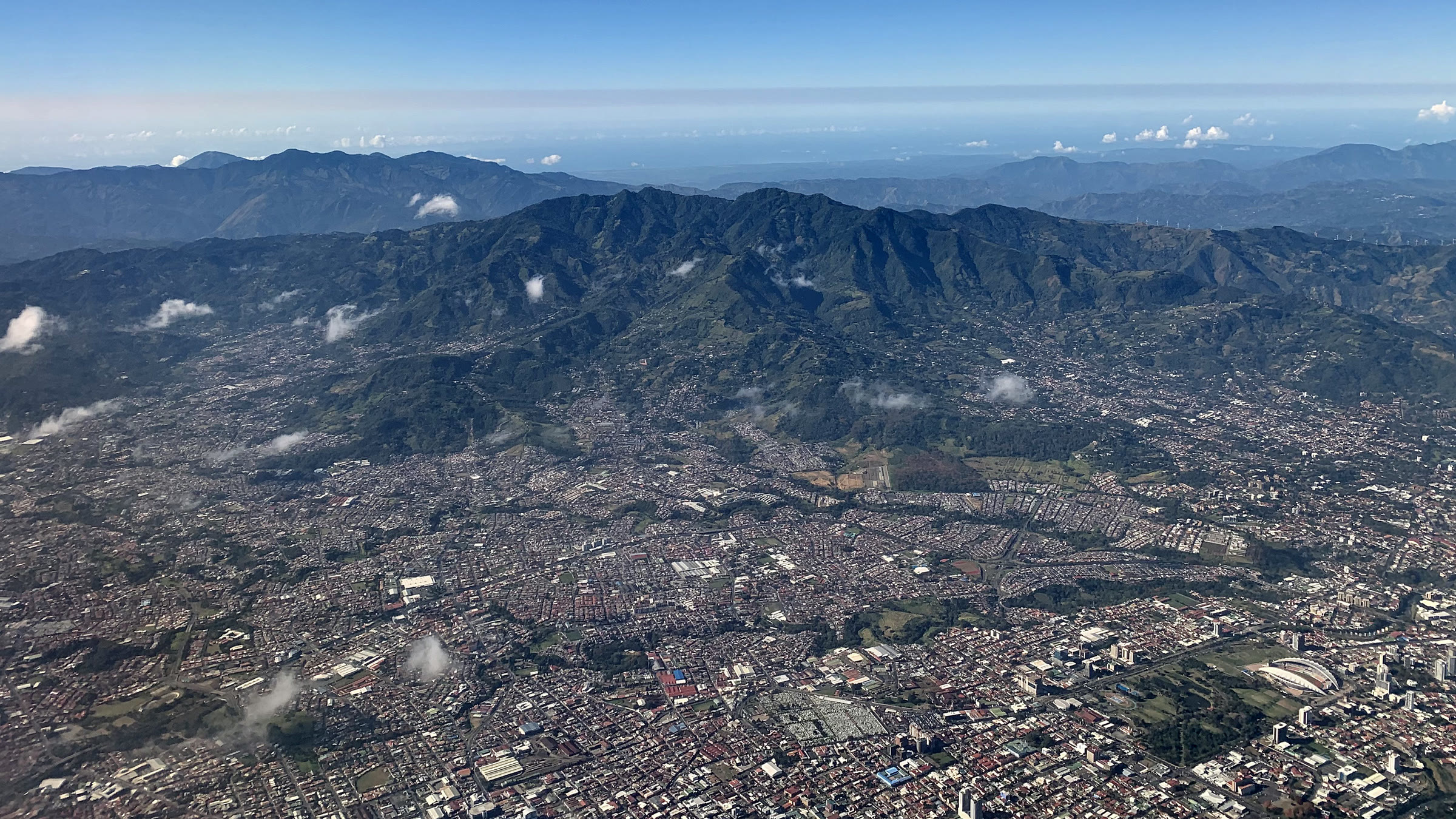 Vista aérea del Valle Central y San José, Costa Rica